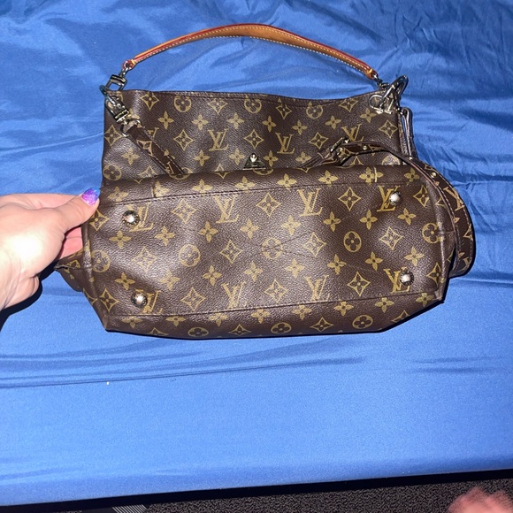 Louis Vuitton purse - Picture 7 of 12